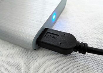 Il rischio di utilizzare dispositivi esterni